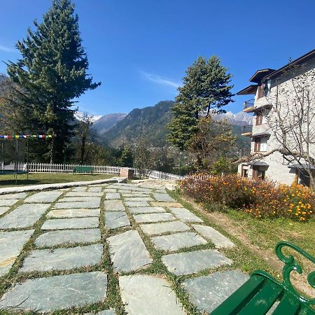 Aloka Resort Manali  Bagian luar foto